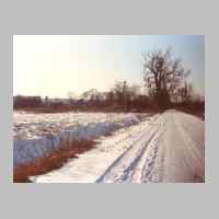 104-1069 Stobingen im Winter. Der alte Schulweg nach Taplacken.jpg
